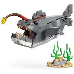 LEGO - Creator 3 en 1 Requin Féroce avec un Coffre au Trésor - Jouets de Construction