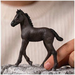 Schleich - Horse Club - Friesian Foal - Action & Toy Figures - 13977