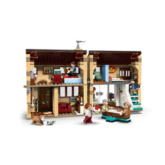 LEGO Harry Potter playset featuring Aunt Marge's visit, showcasing a detailed Dursley home with characters, furniture, and accessories.