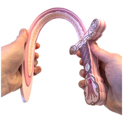 Liontouch - Épée de la Reine - La Ligne Reine Rosa - Professions de Prétend et Jeux de Rôle