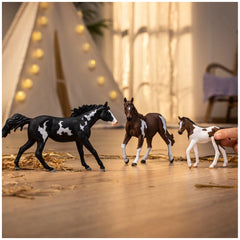 Schleich - Horse Club - Hongre Paint Horse - Figurines d'action et de jouets - 14900