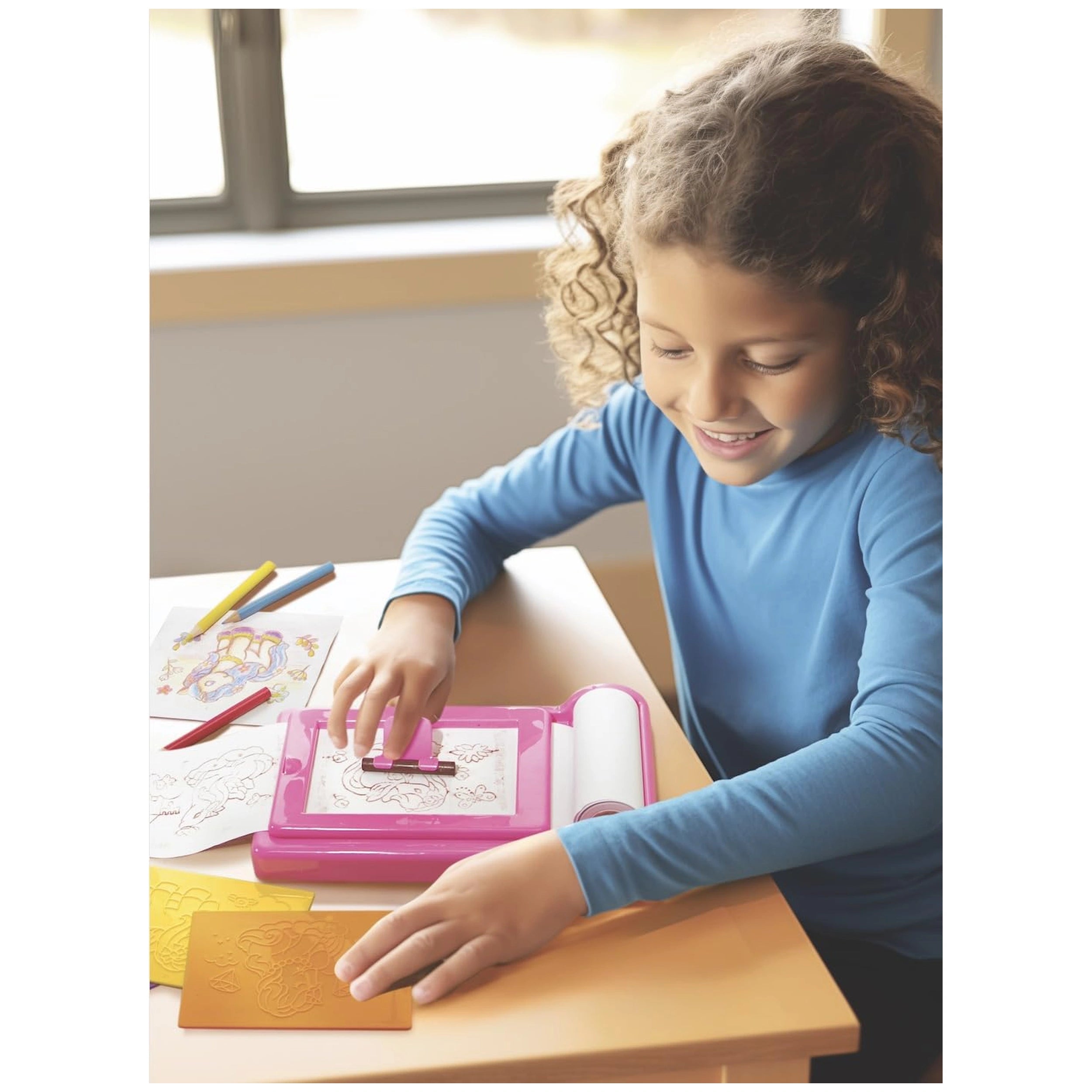 4M - KidzMaker Unicorn Rub Art Studio - Arts & Crafts