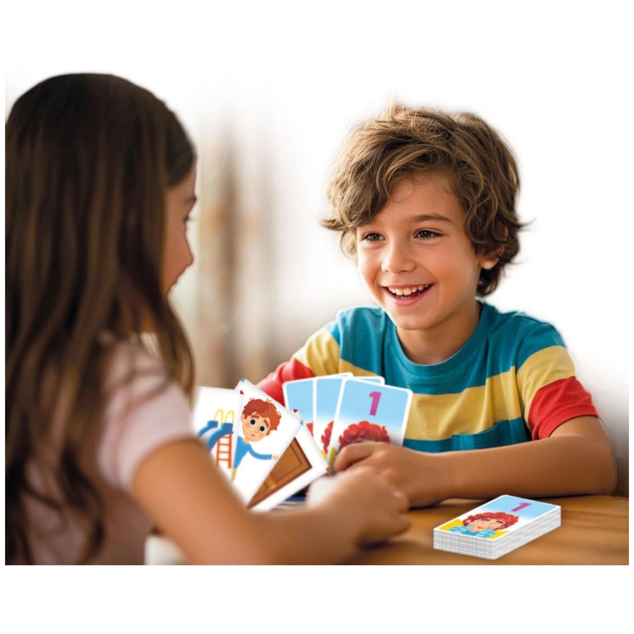 Clementoni - Hide and Seek Card Game - Card Games