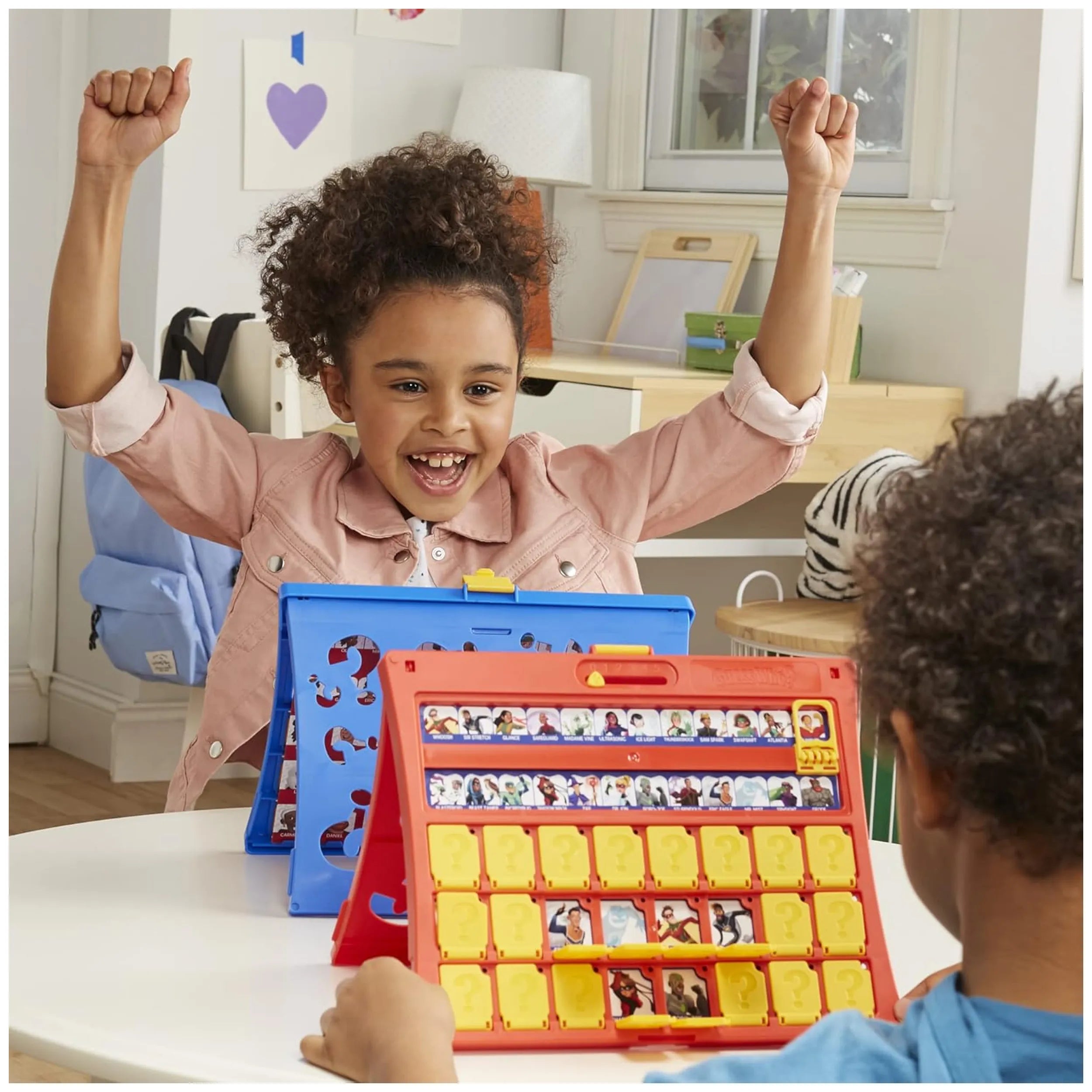Hasbro - Qui Est-ce ? Jeu de Société - Édition Allemande