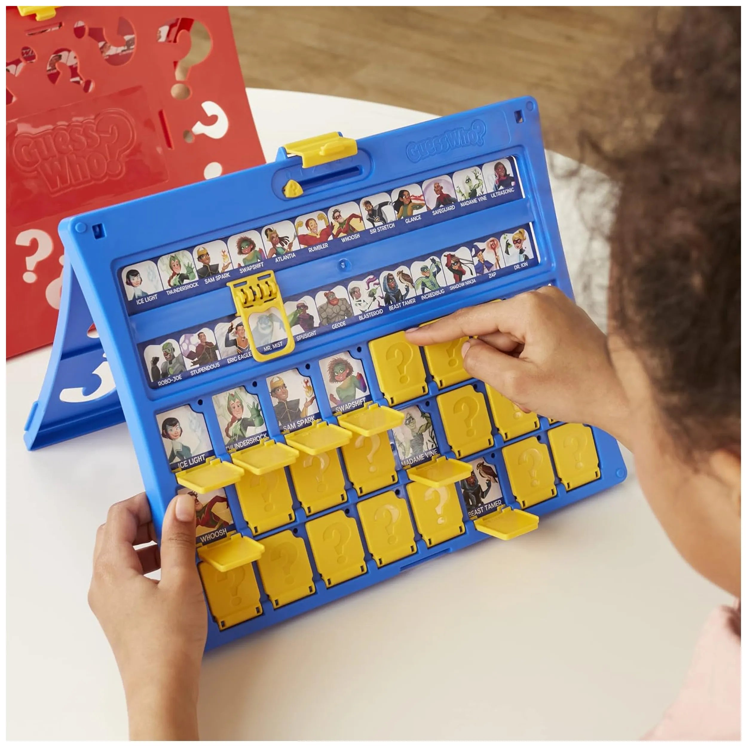 Hasbro - Qui Est-ce ? Jeu de Société - Édition Allemande