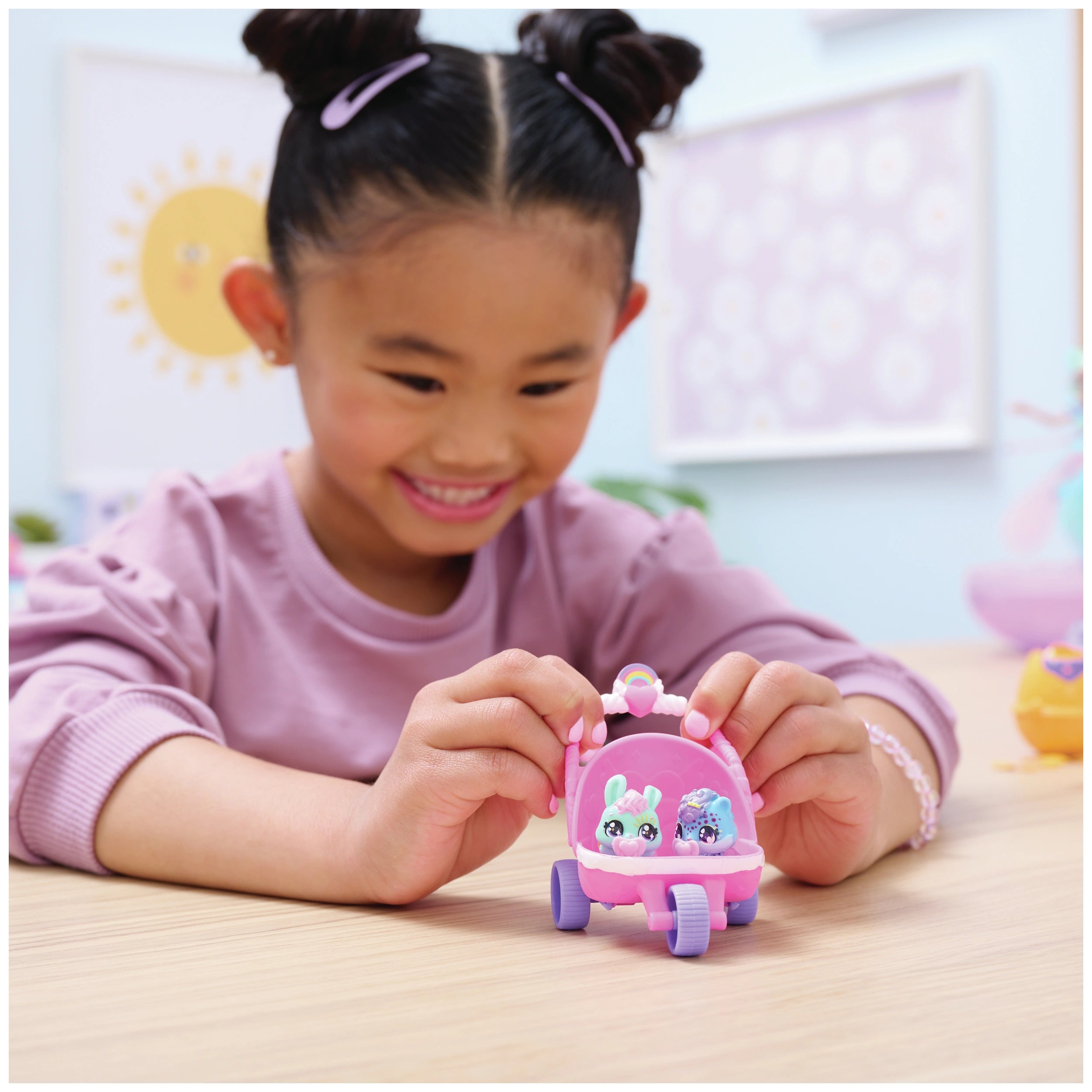 Hatchimals Alive Hatch N’ Stroll Playset with Stroller Toy and 2 Mini Figures