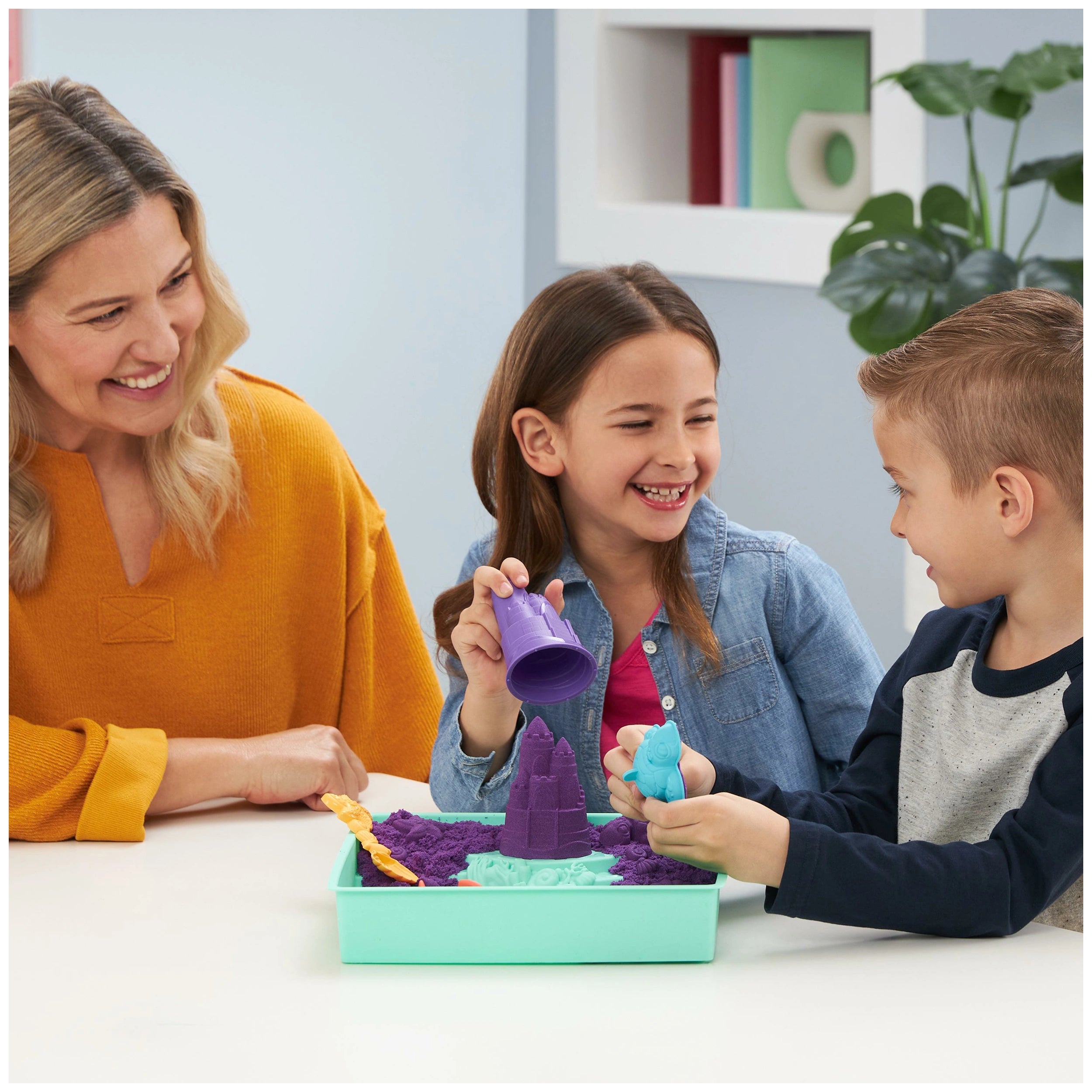 Kinetic Sand Sandbox Set Play Sand Pack - Assorted