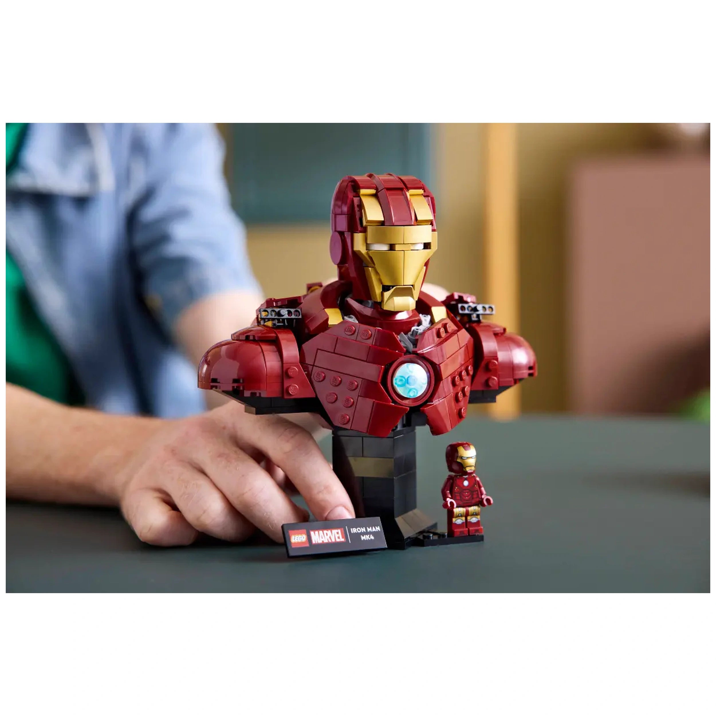 LEGO - Iron Man MK4 Bust - Construction Set Toys