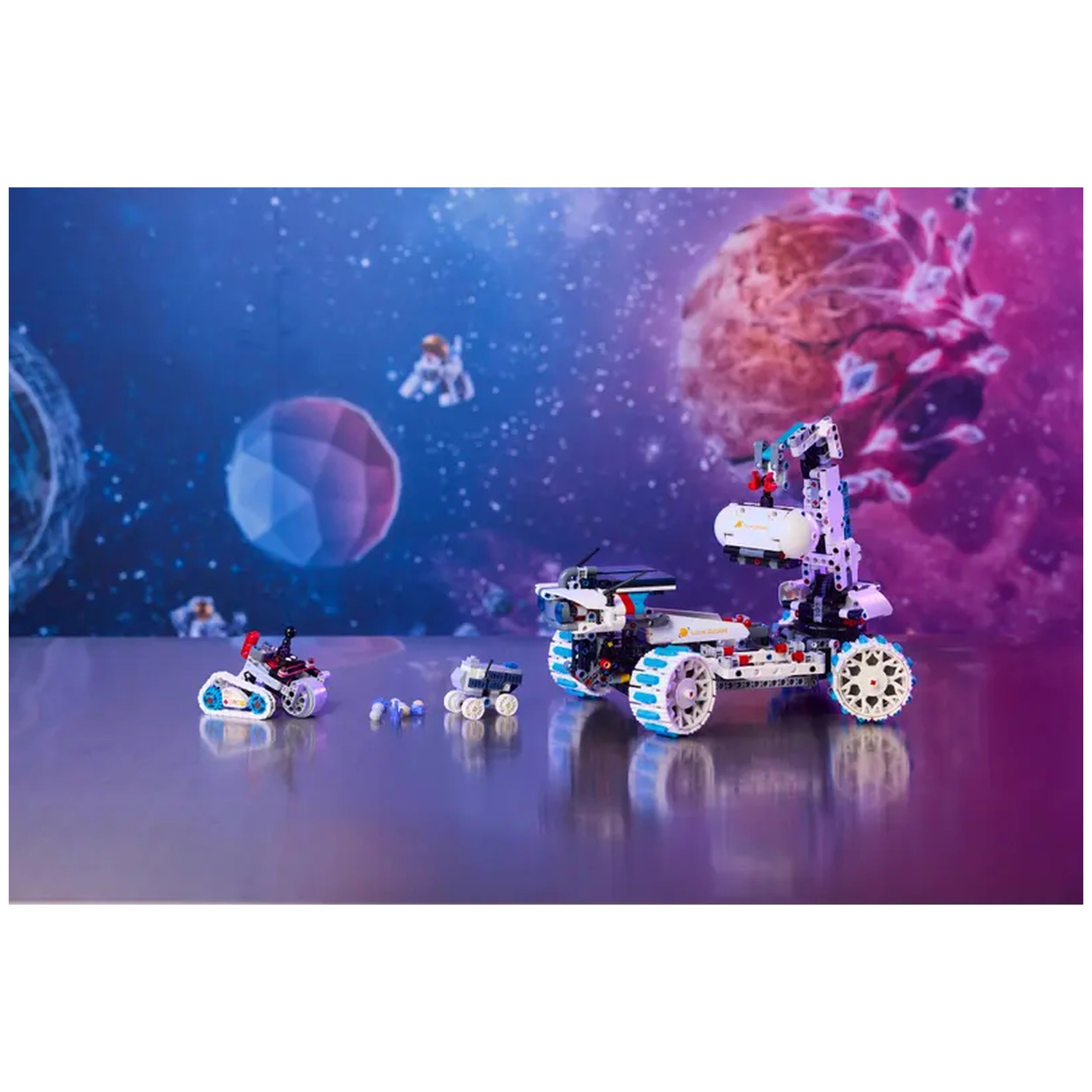 LEGO - Technic Lunar Outpost Moon Rover - Action & Toy Figures
