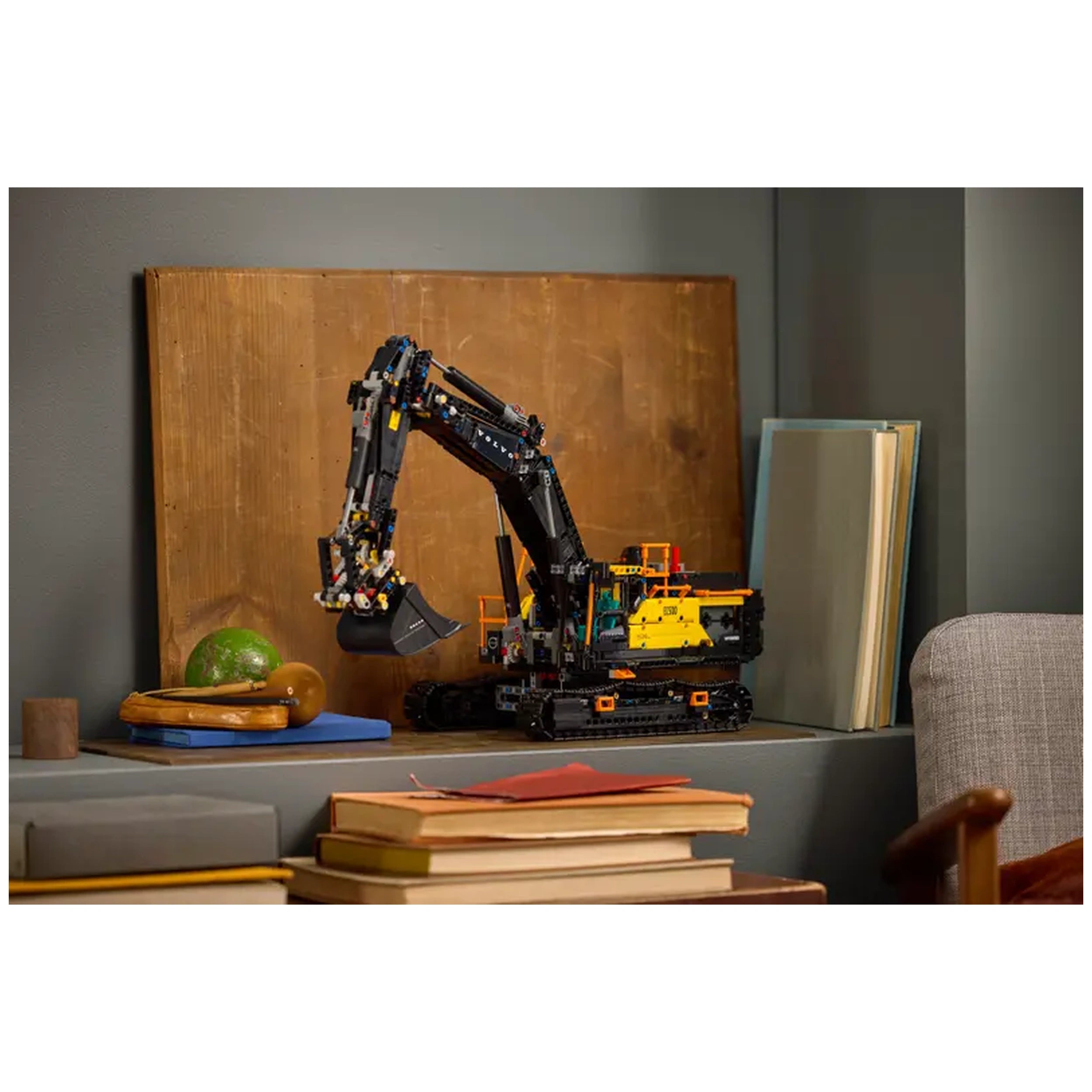 LEGO - Technic Volvo EC500 Excavatrice Hybride - Jouets de Construction