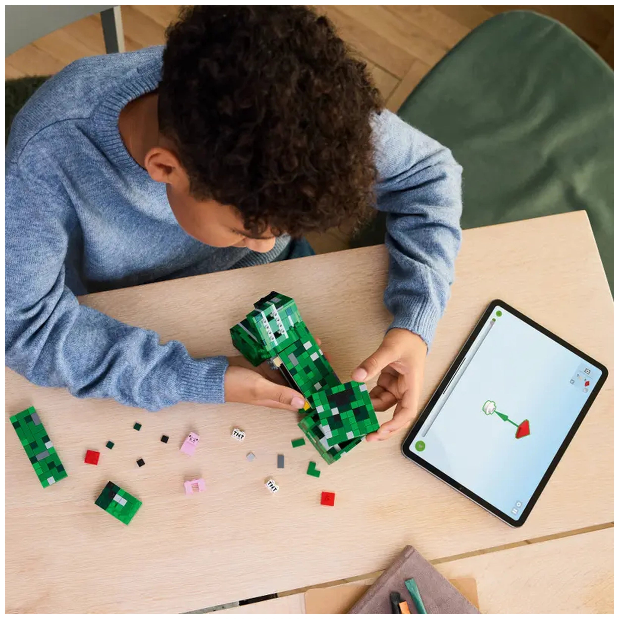 LEGO - The Creeper - Construction Set Toys