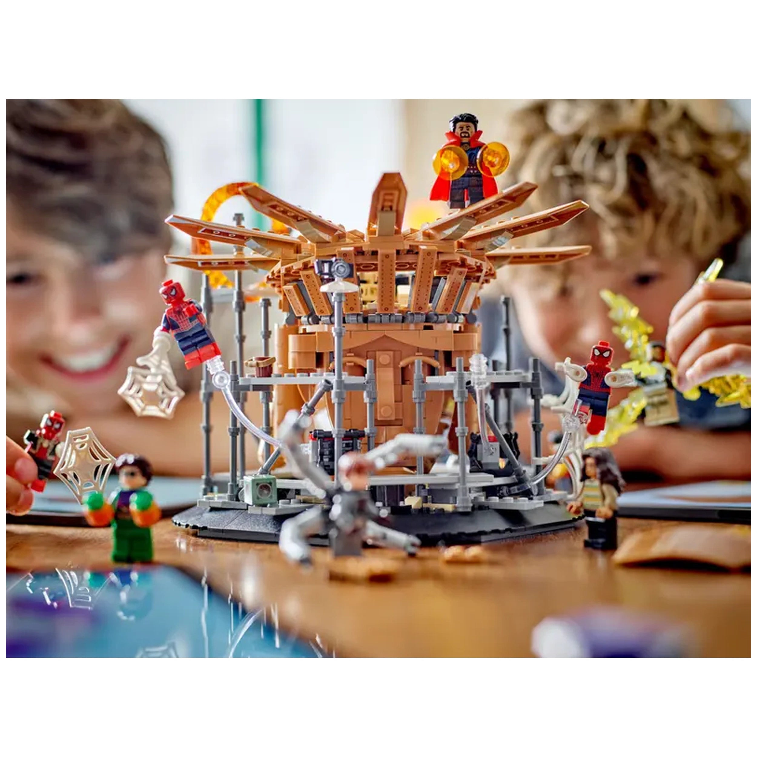 Lego - Marvel Super Heroes - La Bataille Finale de Spider-Man - Jouets de Construction