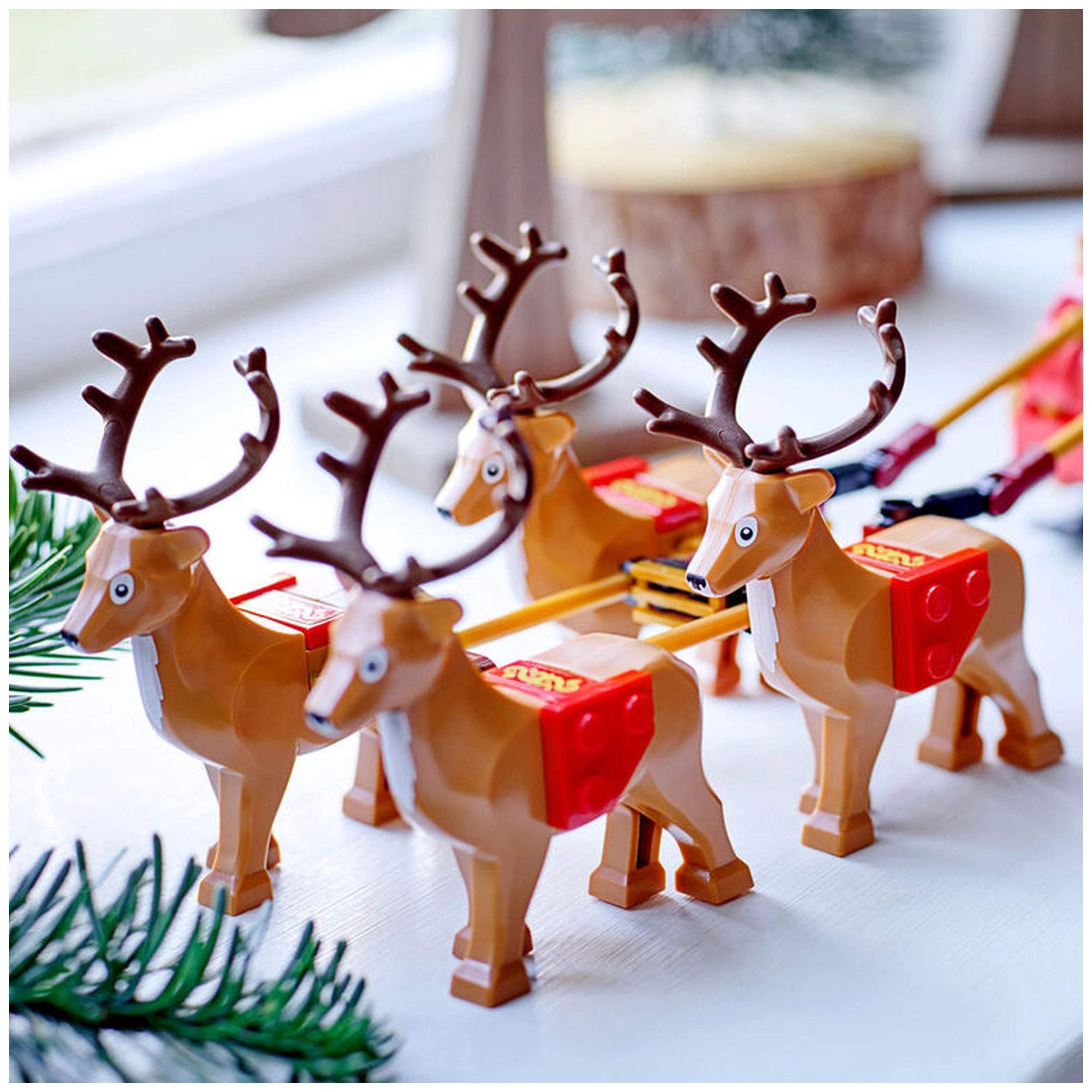 Lego - Seasonal Collection - Santa's Sleigh - Construction Set Toys