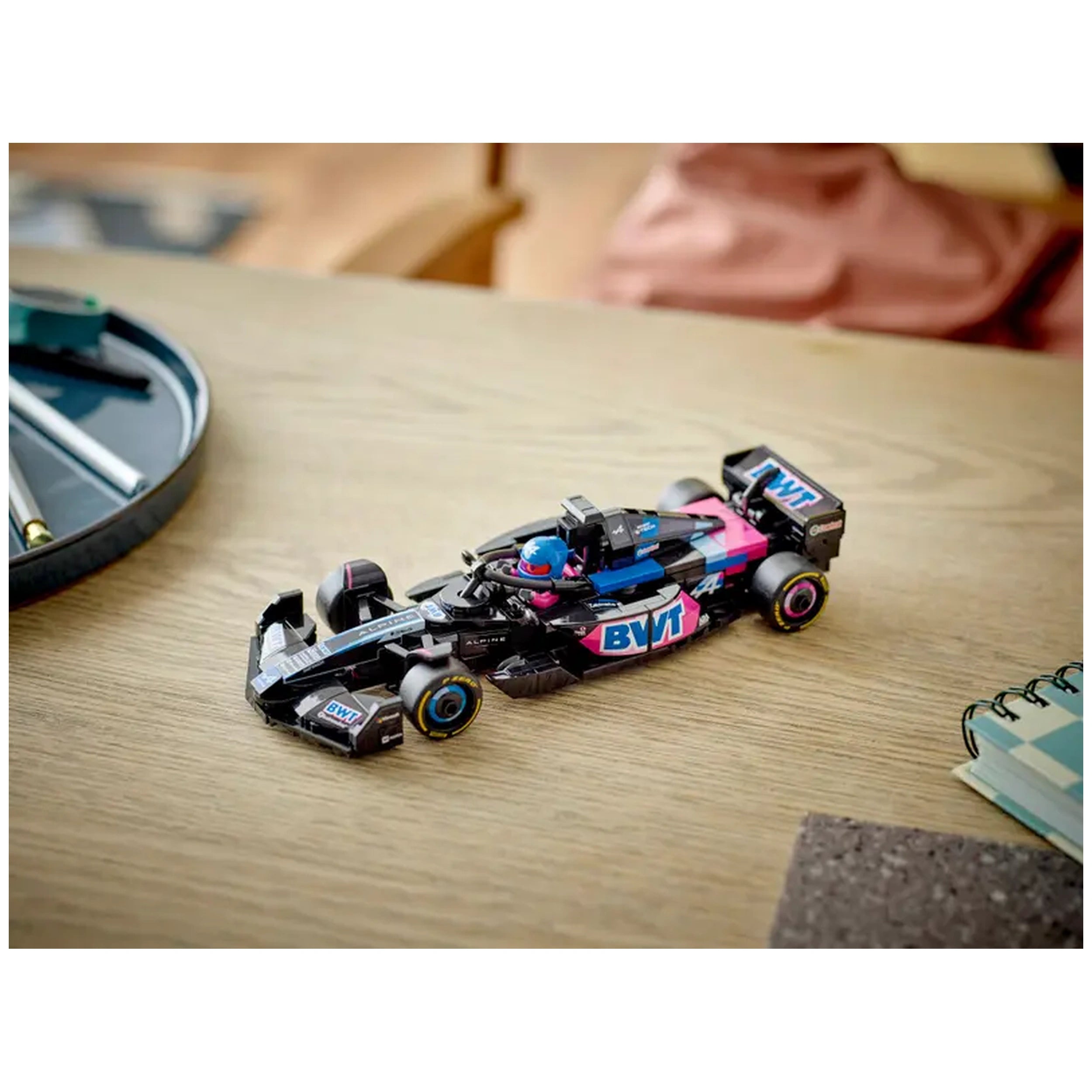 Lego - Speed Champions - BWT Alpine F1 Team A524 Voiture de Course - Ensemble de Construction Jouets