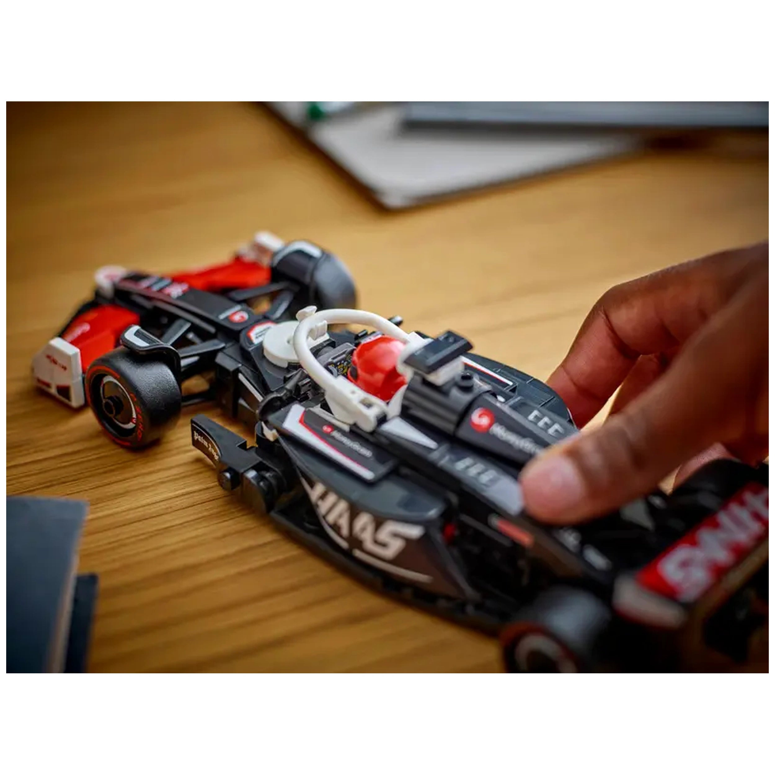 Lego - Speed Champions - MoneyGram Haas F1 Team VF-24 Race Car - Construction Set Toys