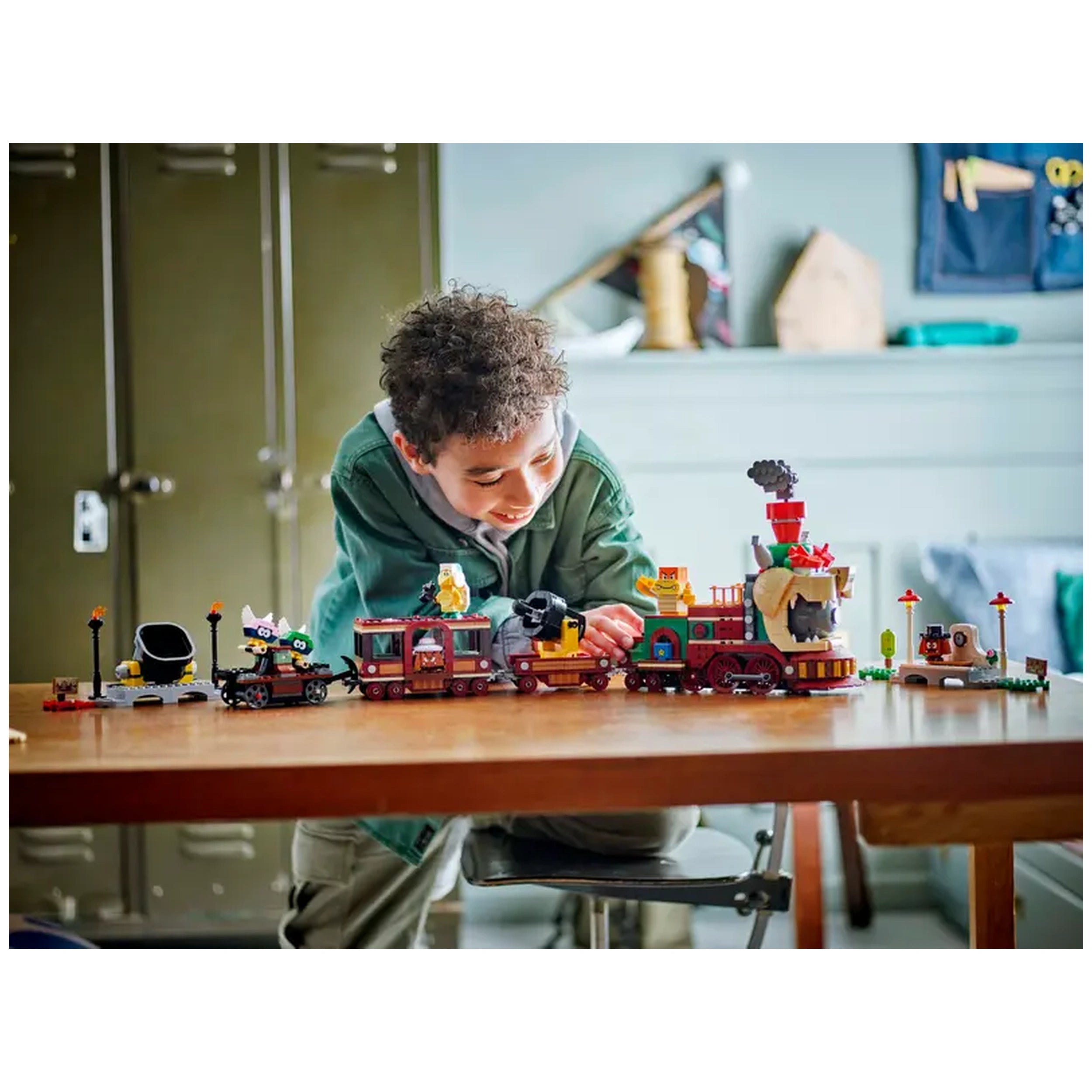 Lego - Super Mario - The Bowser Express Train - Construction Set Toys