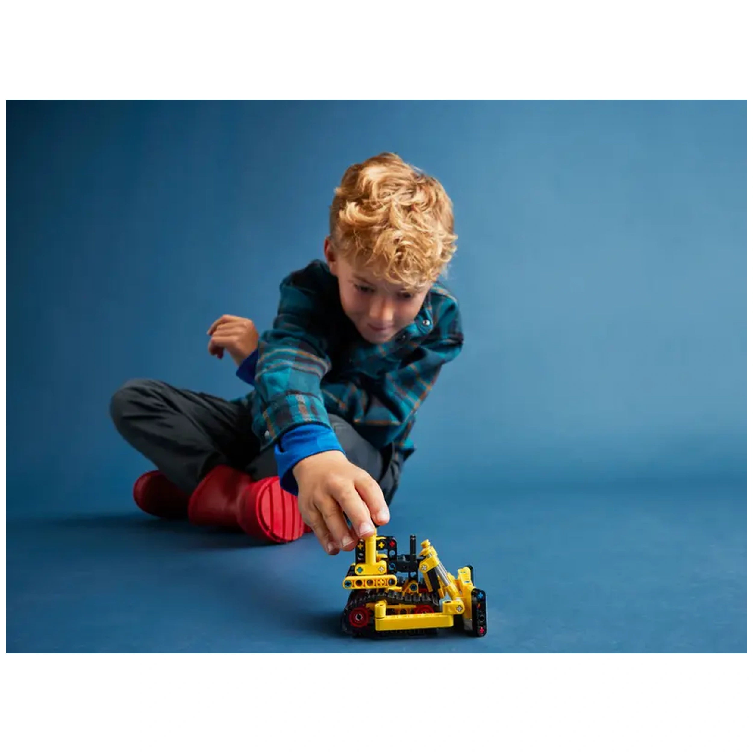 Lego - Technic - Heavy-Duty Bulldozer - Construction Set Toys