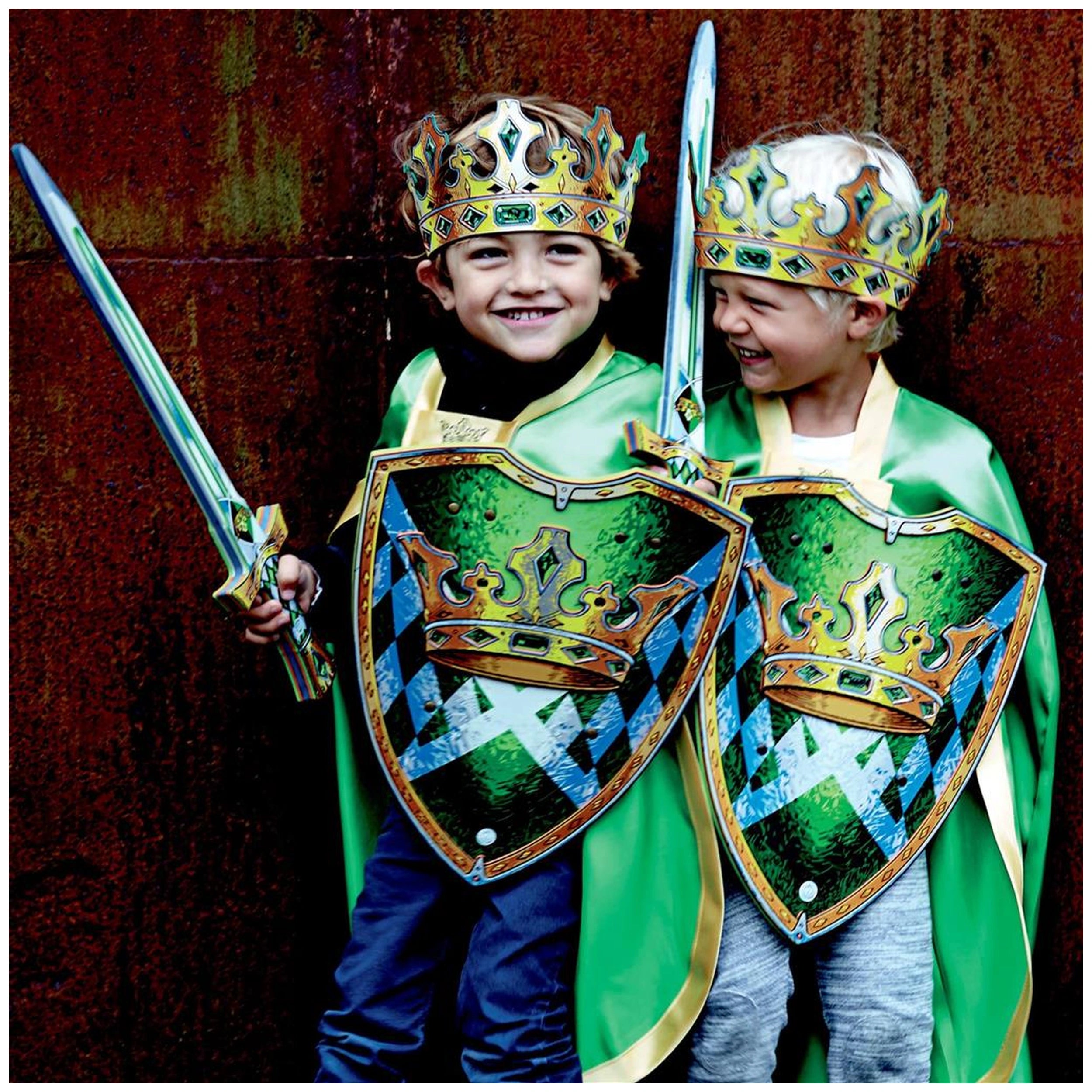 Liontouch - Bouclier Kingmaker - La Ligne Kingmaker - Professions de Pretend & Jeux de Rôle