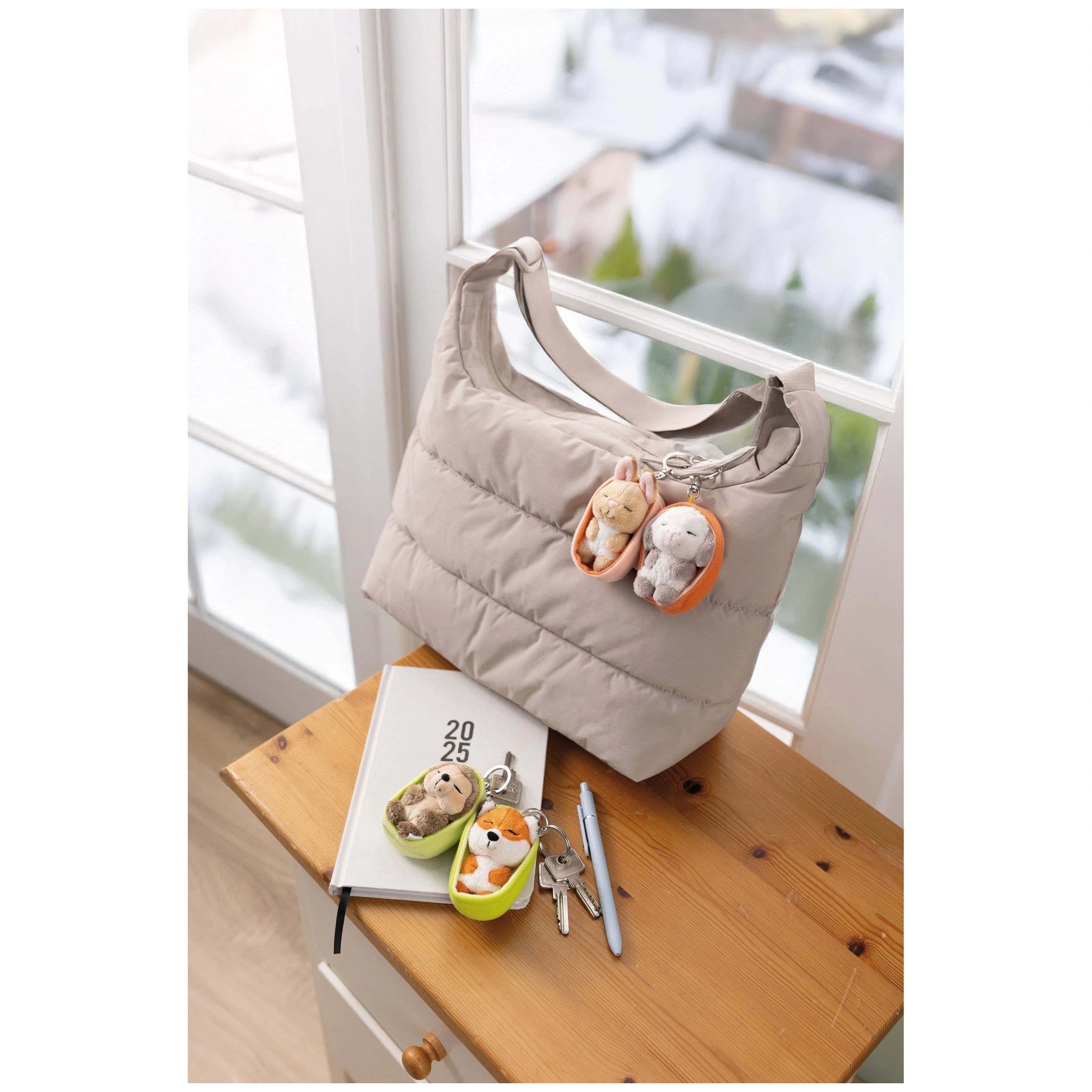 NICI - Sleeping Pets Fox Keyholder - Collectibles