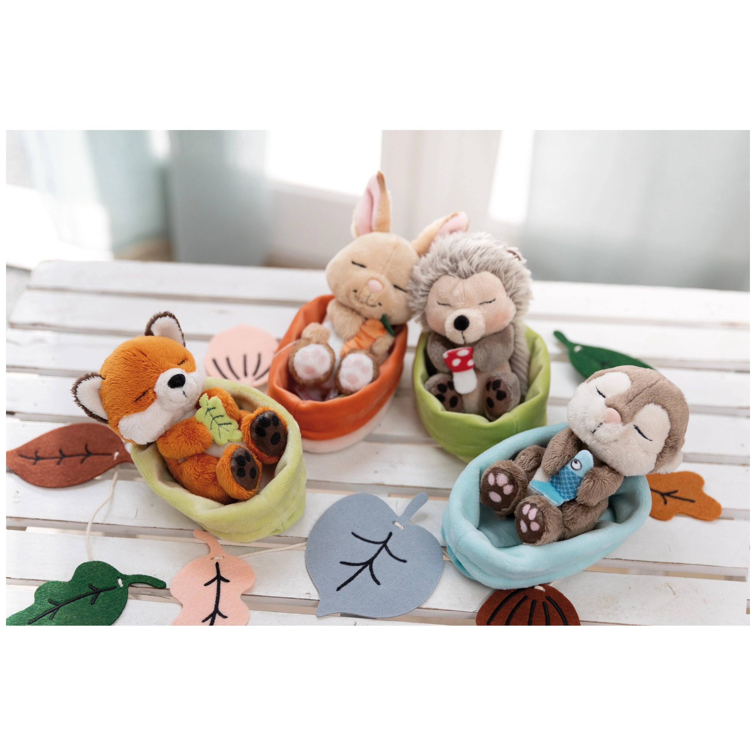 NICI - Animaux en peluche - Lapin dans un panier pêche