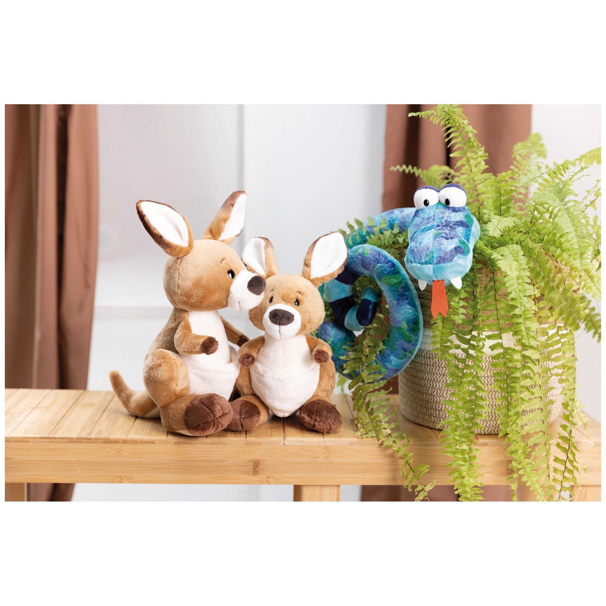NICI - Wild-Friends-Kangaroo-Kelly-Peluche-Douce-Animal-En-Taille-Réelle
