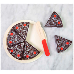 New Classic Toys - Cutting Cake - Chocolate - Pretend Professions & Role Playing