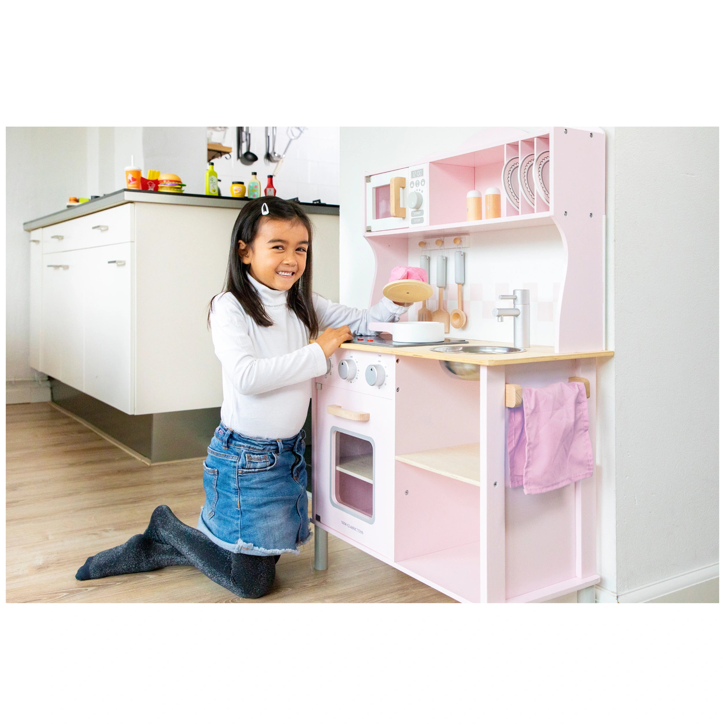 New Classic Toys - Cuisine - Moderne - Cuisine Électrique - Rose - Professions Imaginaires & Jeux de Rôle