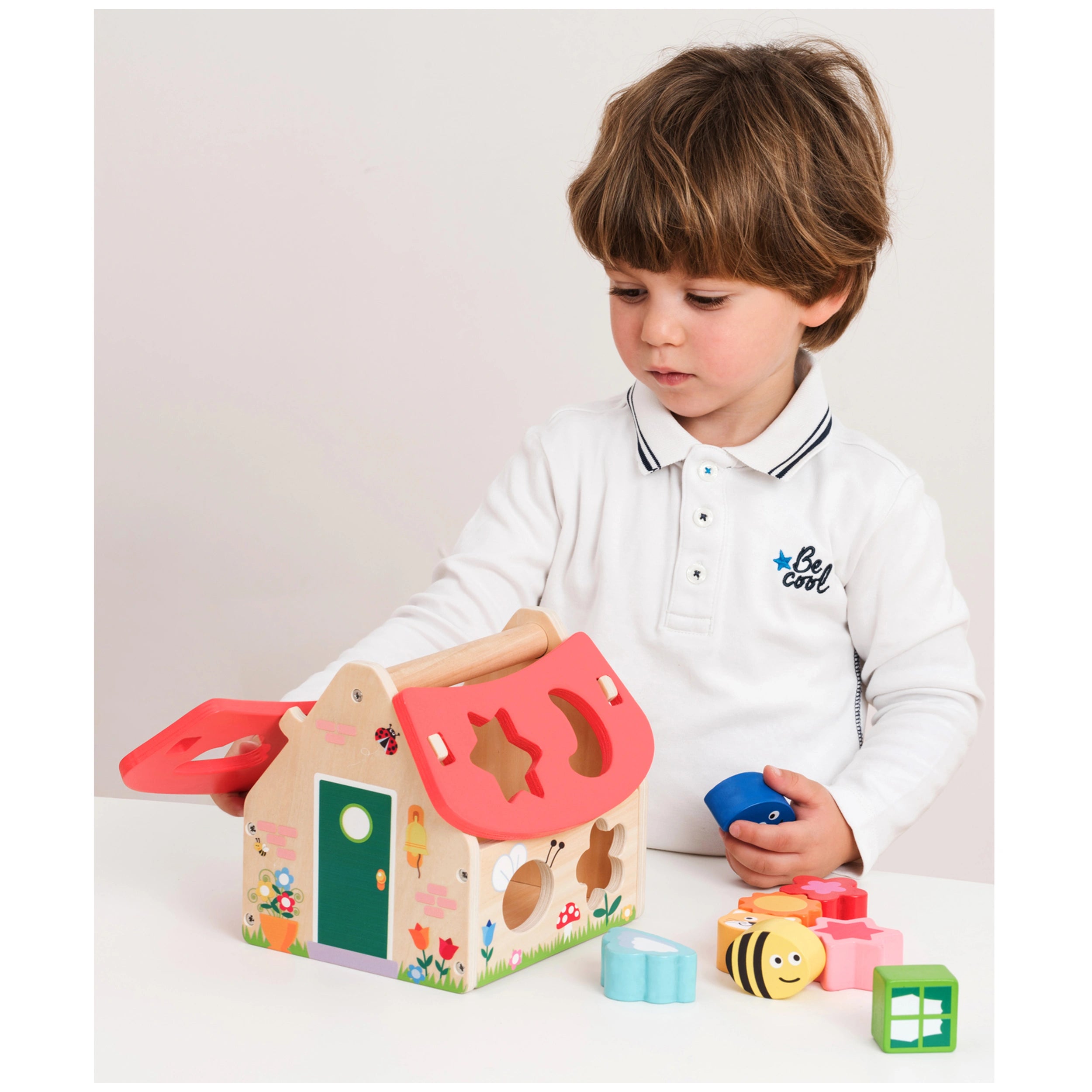 New Classic Toys - Shape Sorting House - Baby Activity Toys
