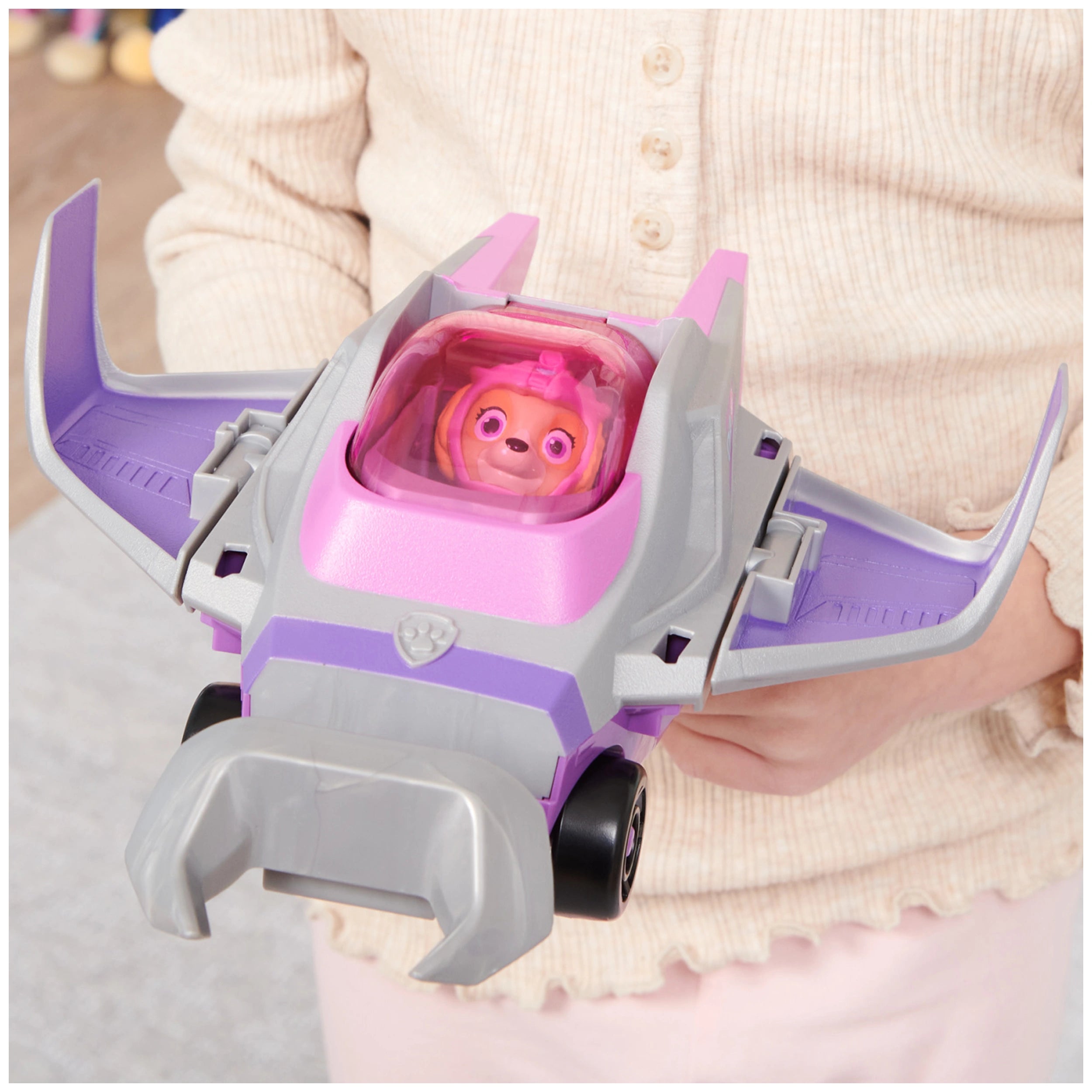 Paw Patrol Aqua Pups Skye Transforming Manta Ray Vehicle with Collectible Action Figure