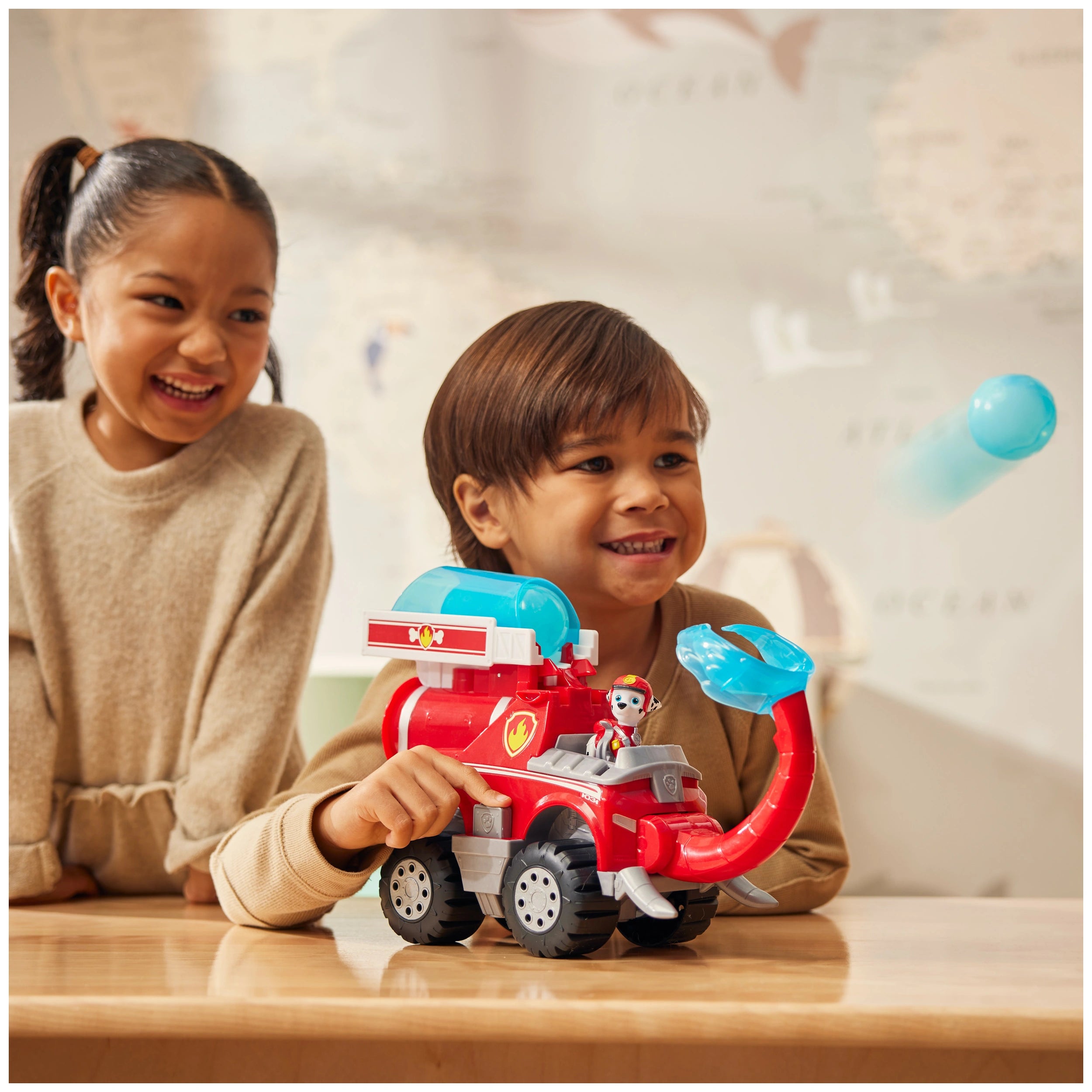 Paw Patrol Jungle Pups Marshall Elephant Firetruck with Projectile Launcher Toy Truck with Action Figure