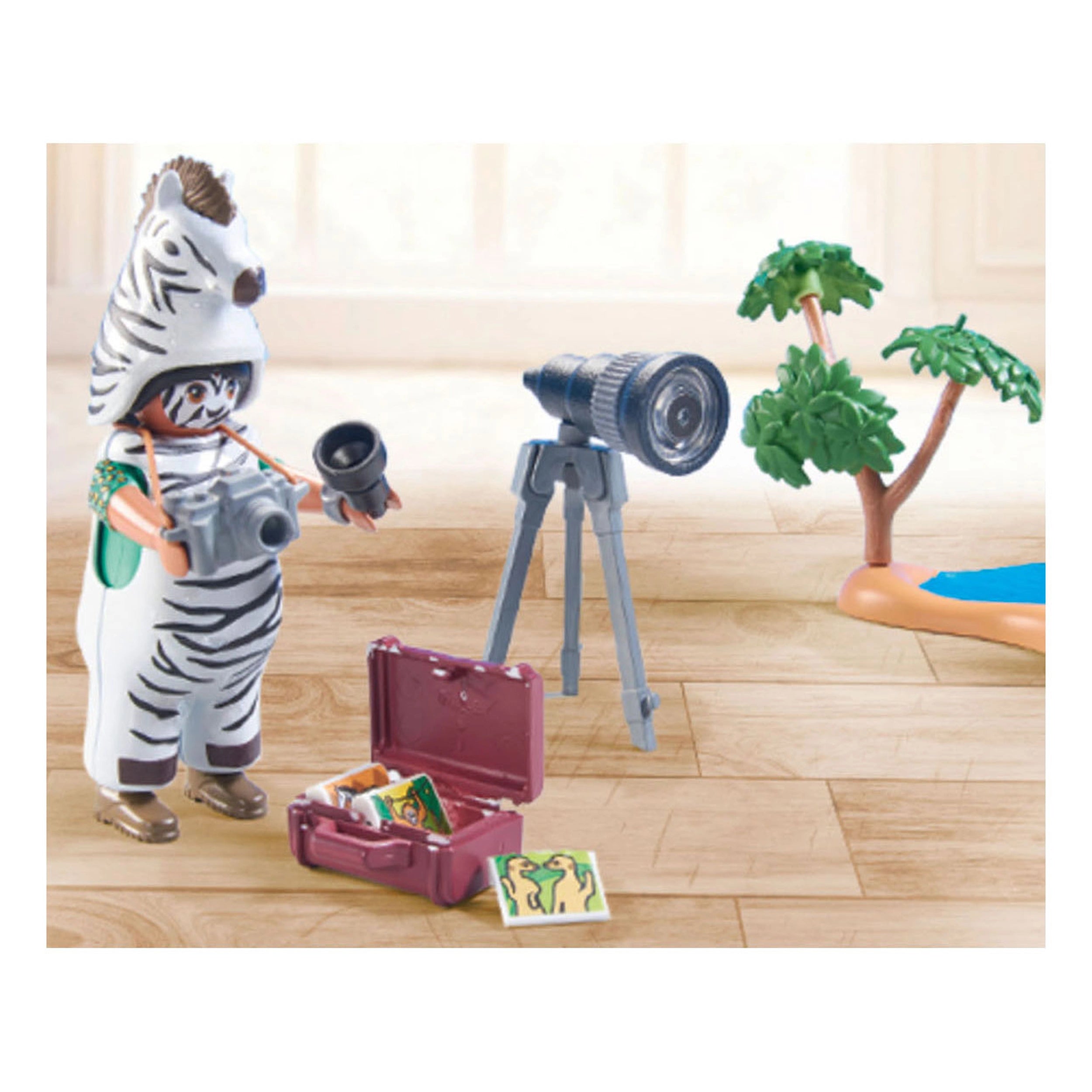 Playmobil Wiltopia On The Road With The Animal Photographer - 71295