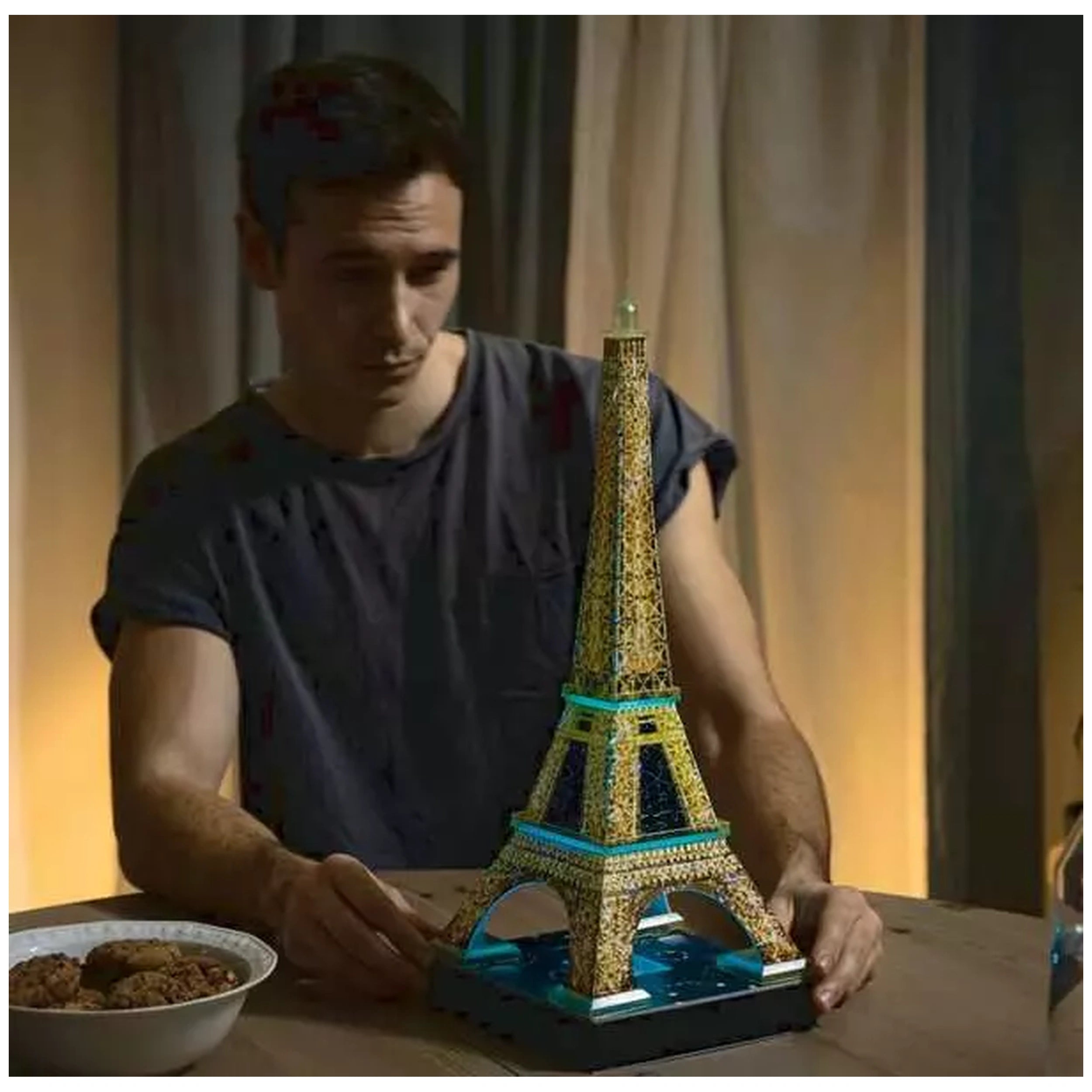 Ravensburger - Tour Eiffel de Nuit - 216 Pièces - Puzzles 3D