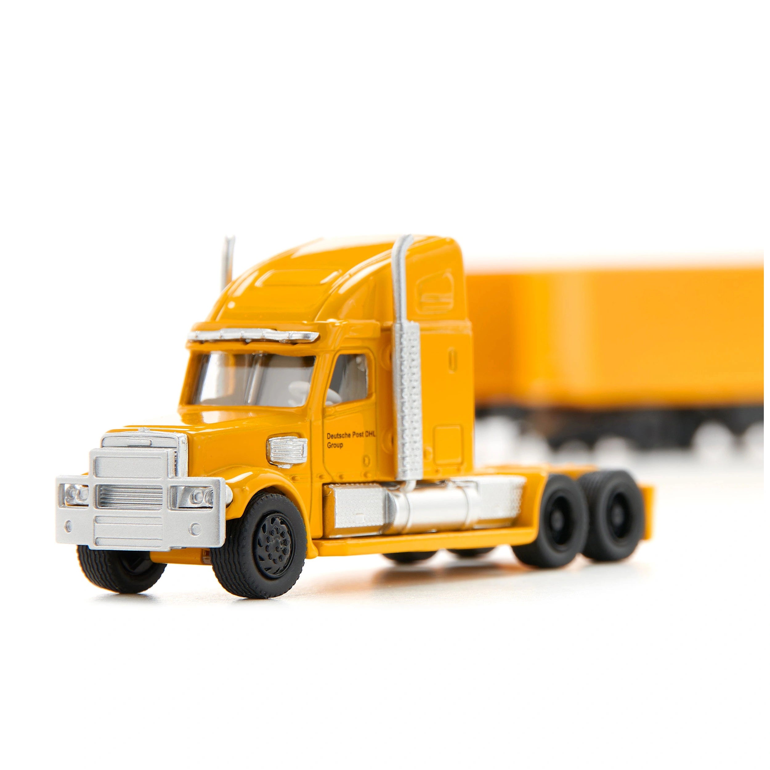 Siku - Freightliner DHL Road Train - Play Vehicles