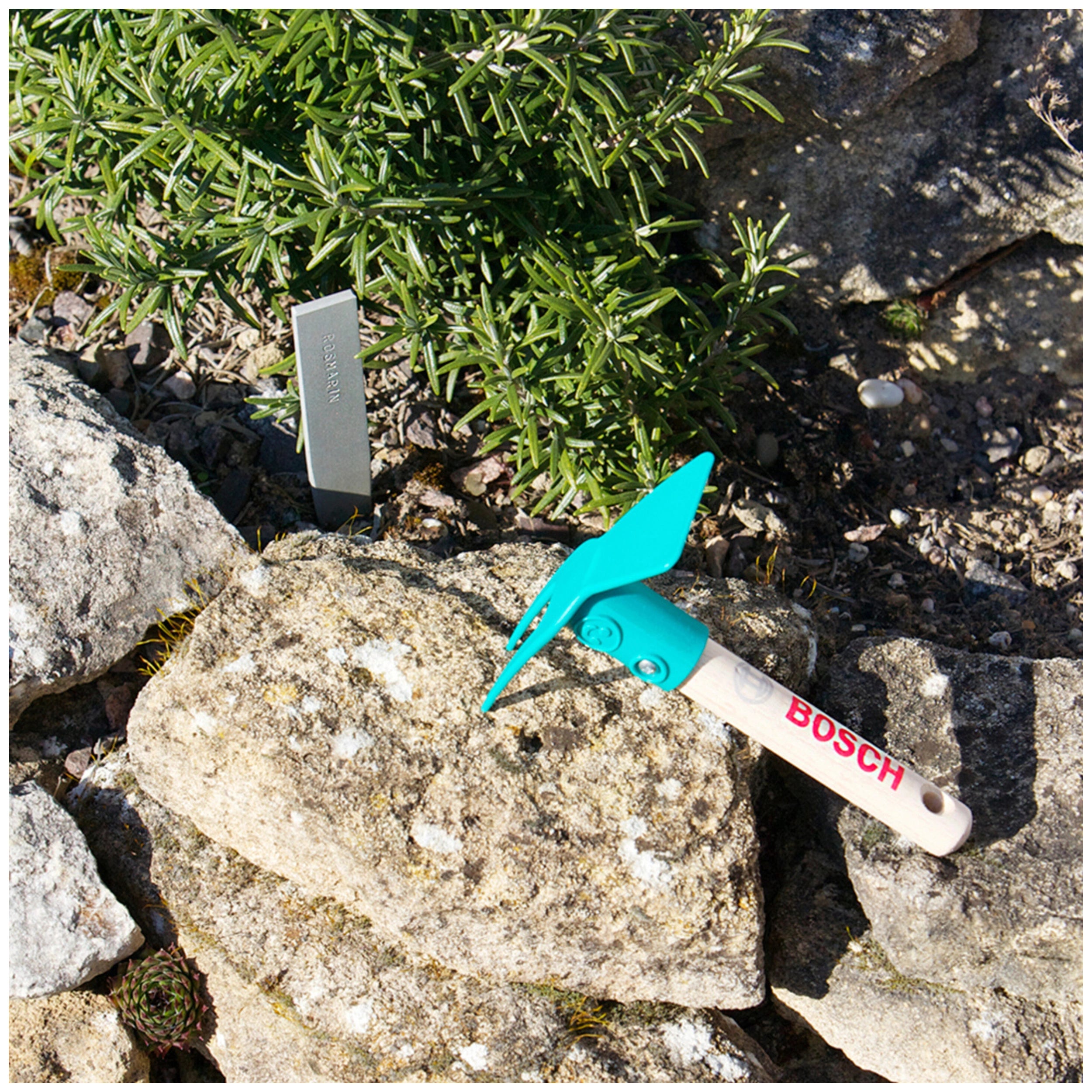 Theo Klein - Bosch Garden - Hoe Short - Outdoor Play Equipment