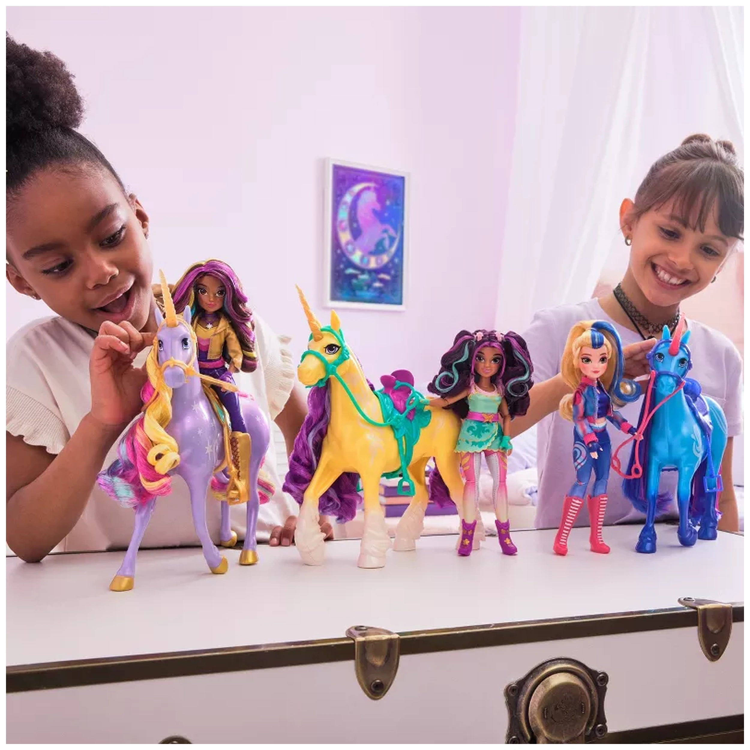 Unicorn Academy River Unicorn Figure