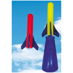 Red foam rockets and a yellow cone from the Gunther Flugspiele 3-piece outdoor play equipment set, displayed front view.