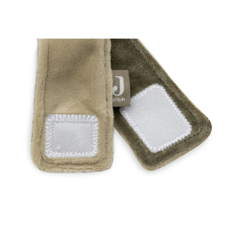 Jollein Wrist Rattle Tiny Park Mick Dog in soft, textured earthy fabric with white embroidered geometric patch.