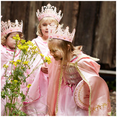 Liontouch - Cape de la Reine - La Ligne Rosa de la Reine - Professions Imaginaires et Jeux de Rôle